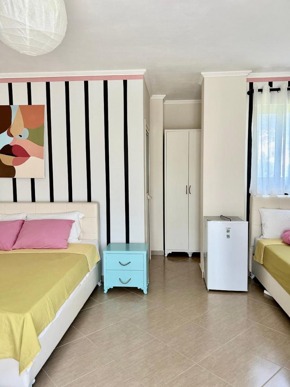 Family Tree - Quiet Area - Self Check In Aparthotel Golem  Εξωτερικό φωτογραφία
